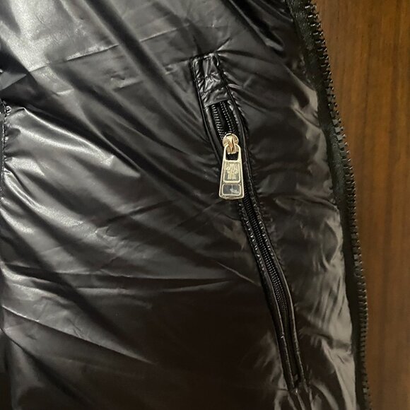 Unisex Tricolor Hood Moncler Black Puffer Vest - Picture 11 of 13